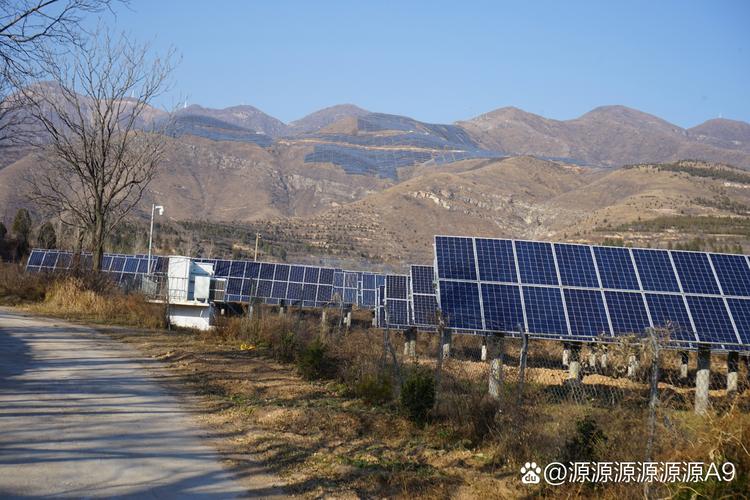 光伏電站的孤獨守望者 在那片曠野，看見另一種職場人生
